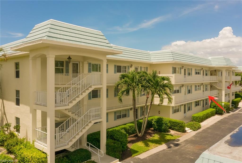 CAMELOT CLUB - Residential