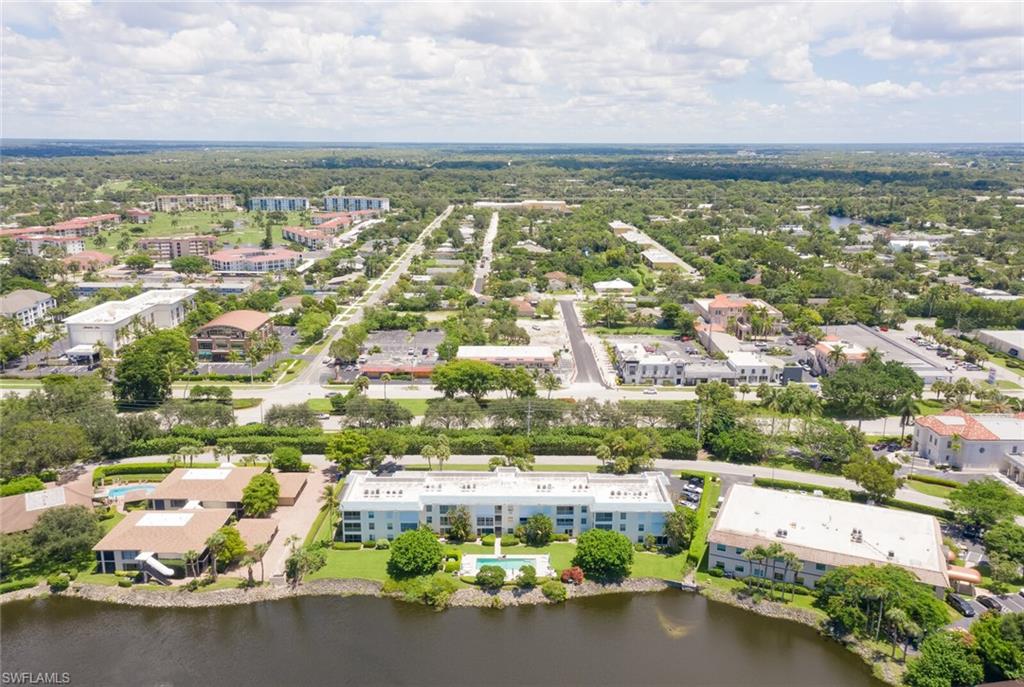 CAMELOT CLUB - Residential