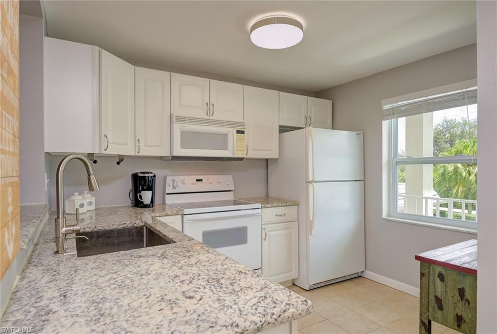 CAMELOT CLUB - Residential