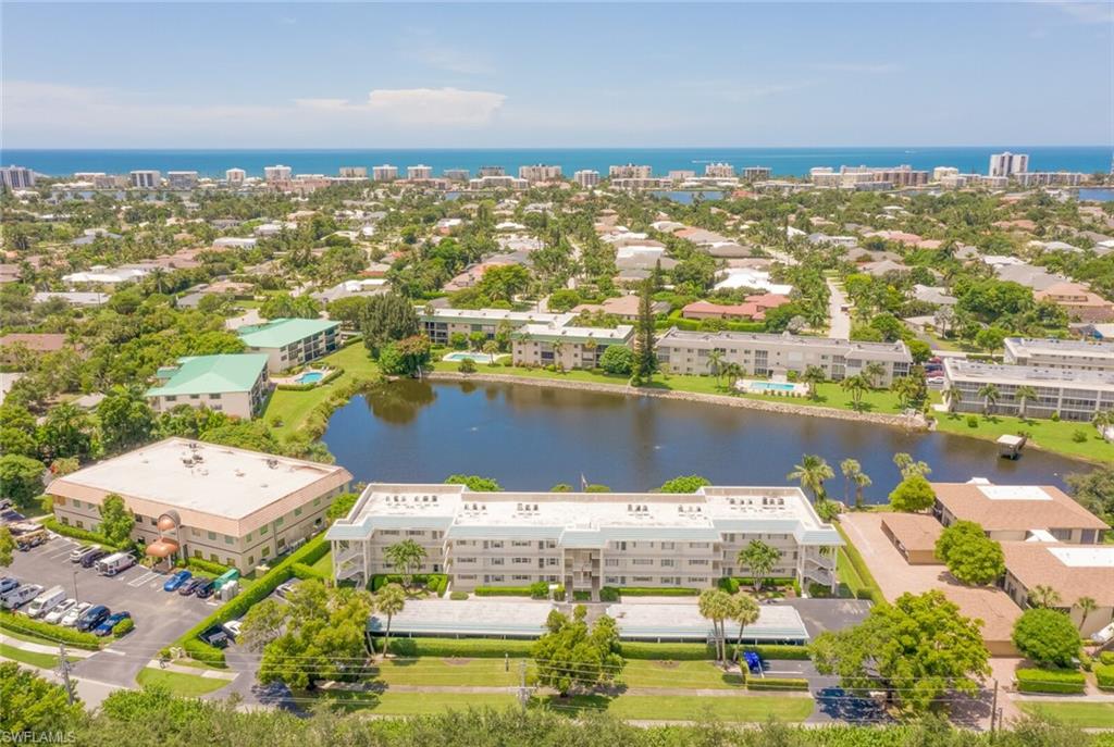 CAMELOT CLUB - Residential