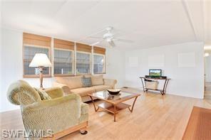 RIVIERA COLONY - Residential