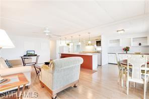 RIVIERA COLONY - Residential