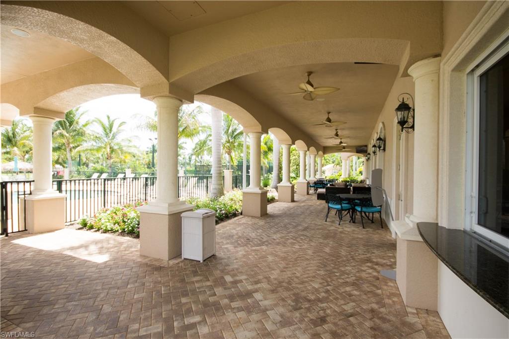 NAPLES MOTORCOACH RESORT - Land