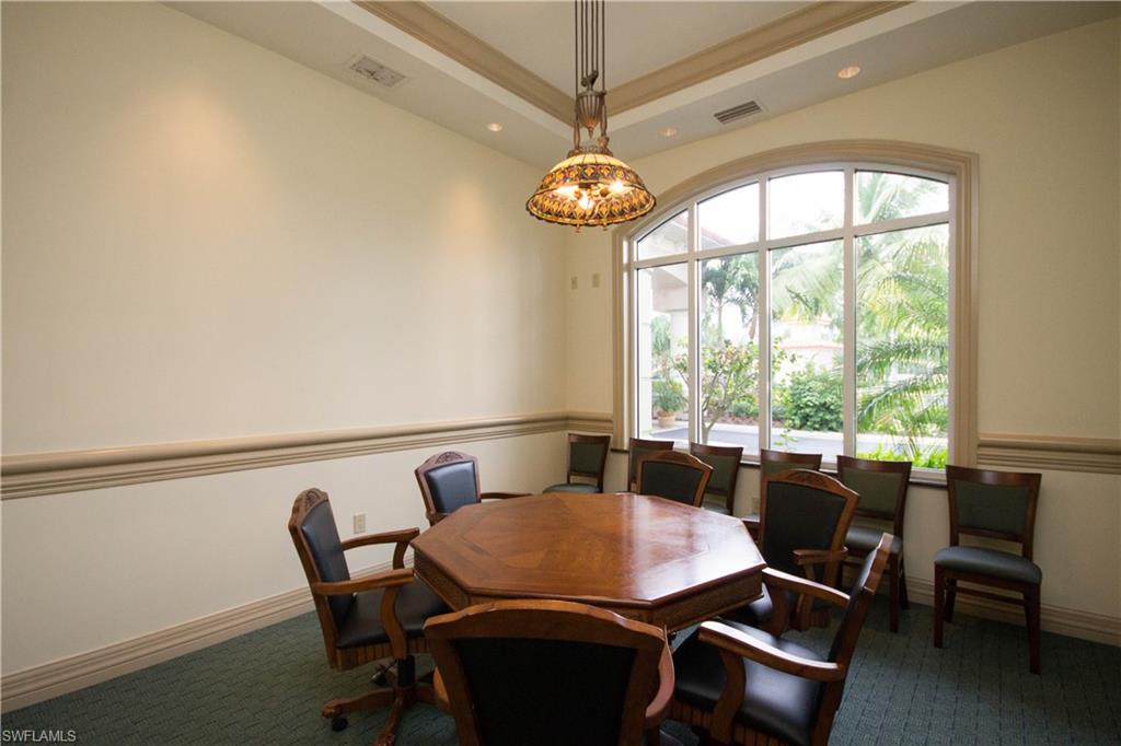 NAPLES MOTORCOACH RESORT - Land