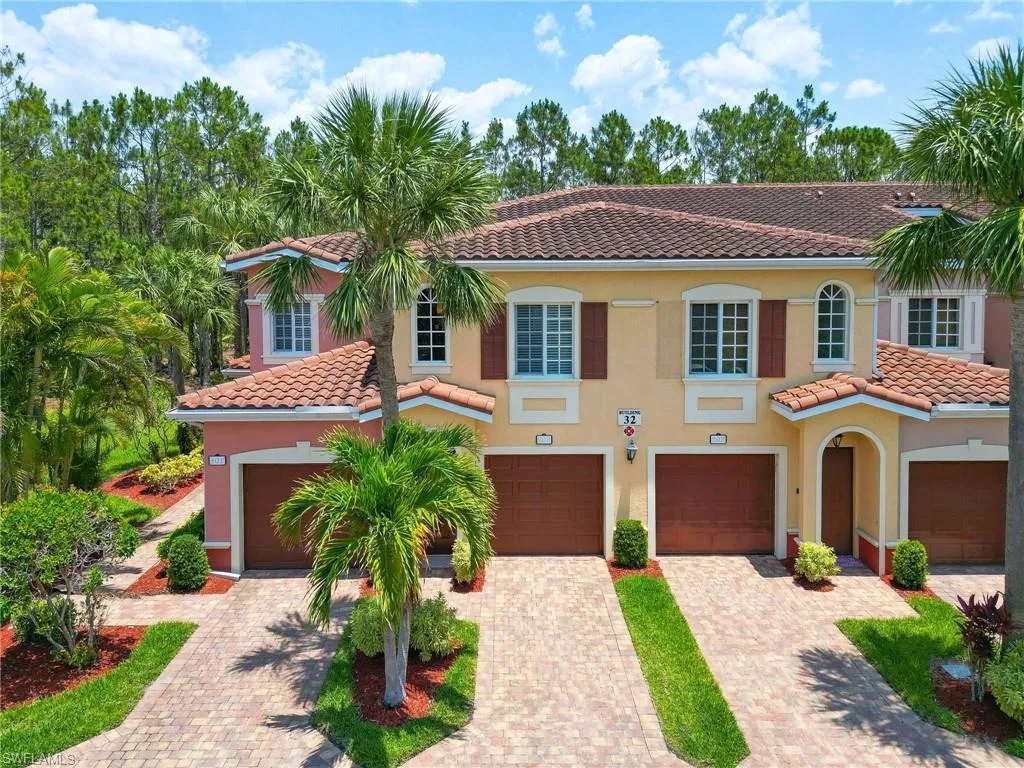 Estero, Florida 33928, United States, 2 Bedrooms Bedrooms, ,2 BathroomsBathrooms,Residential,Active,107784