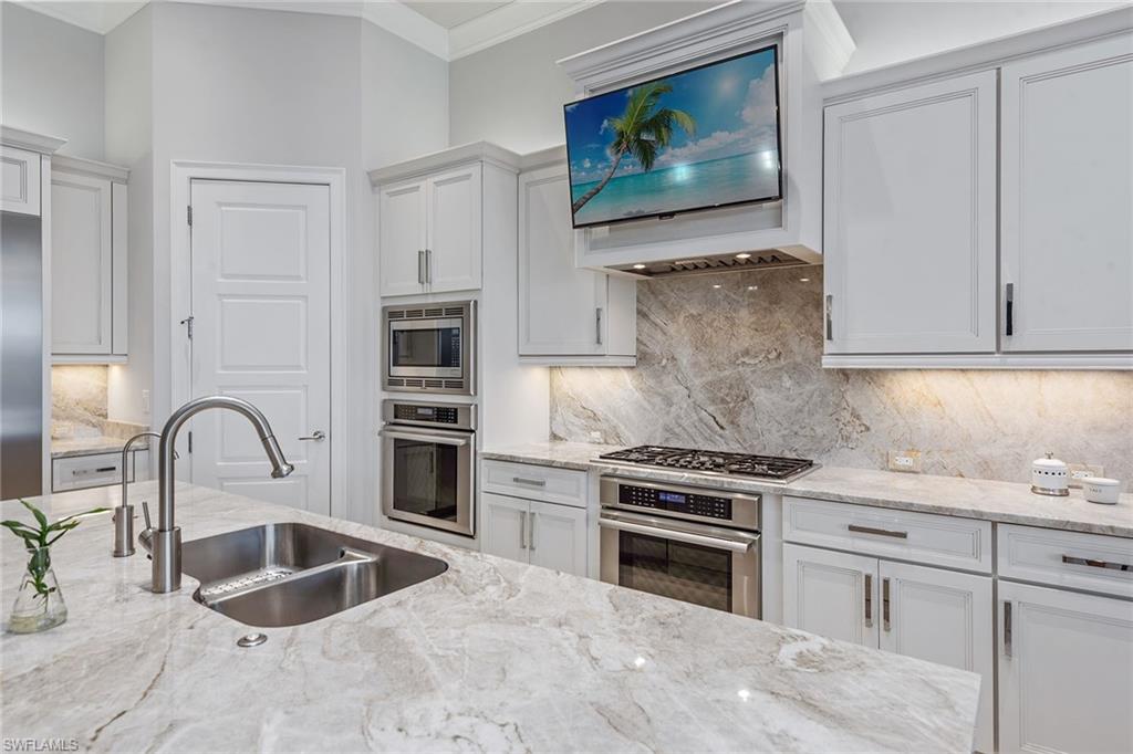 3159 Heather Glen CT