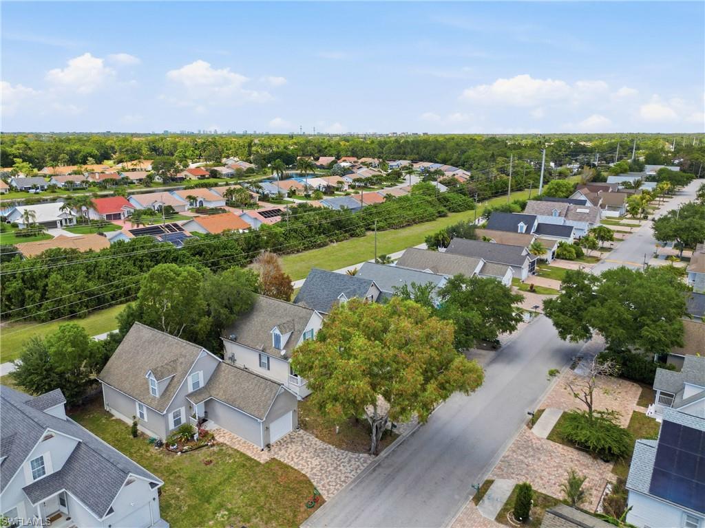 LEAWOOD LAKES - Residential