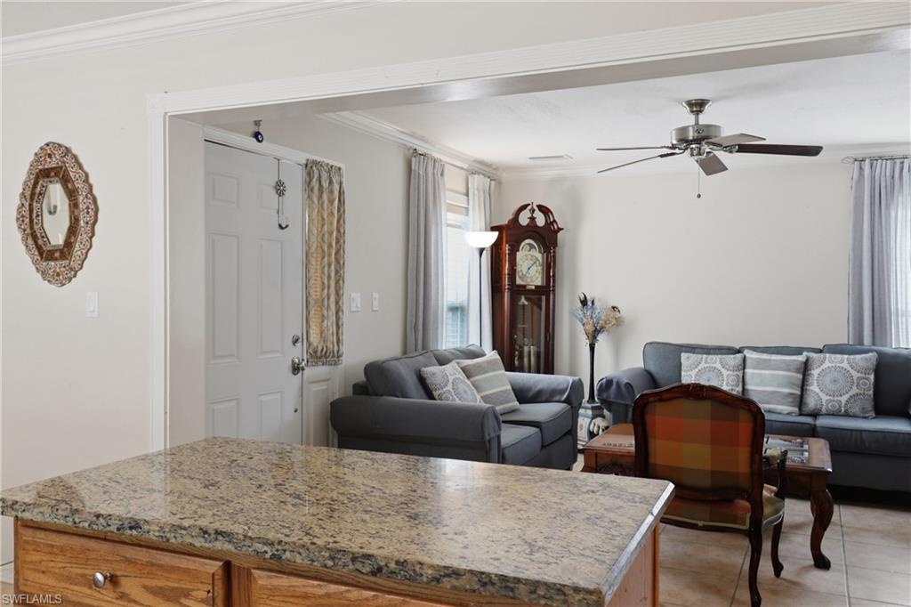 LEAWOOD LAKES - Residential