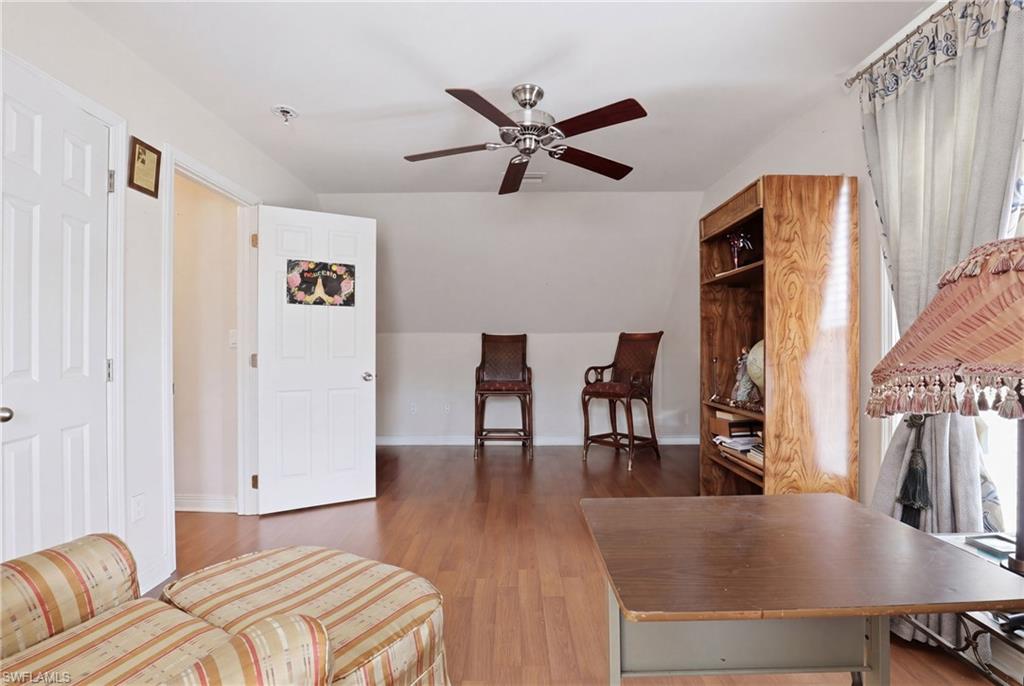 LEAWOOD LAKES - Residential