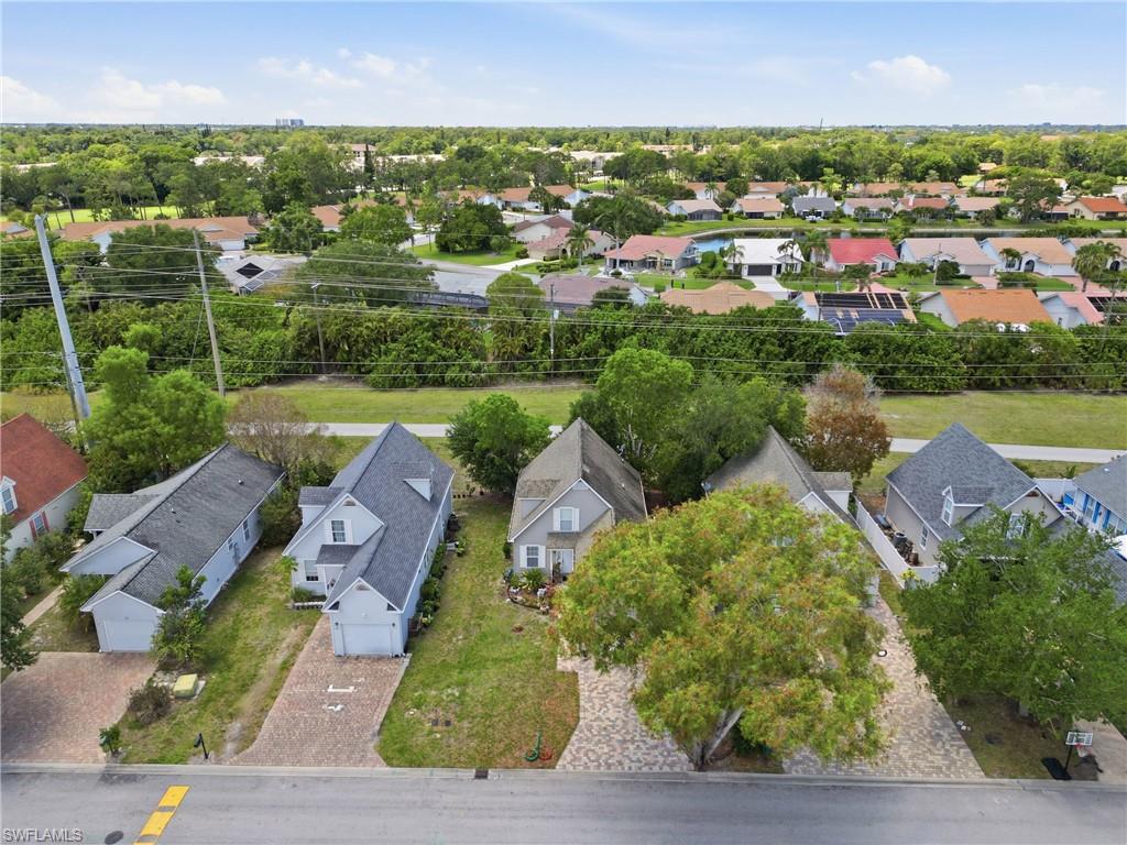 LEAWOOD LAKES - Residential