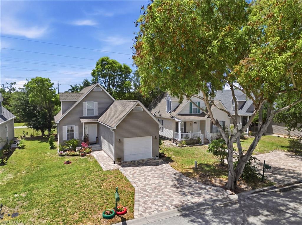 LEAWOOD LAKES - Residential
