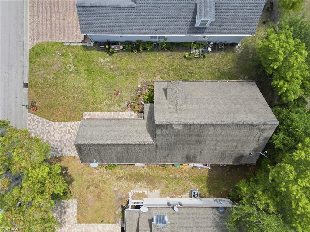 LEAWOOD LAKES - Residential