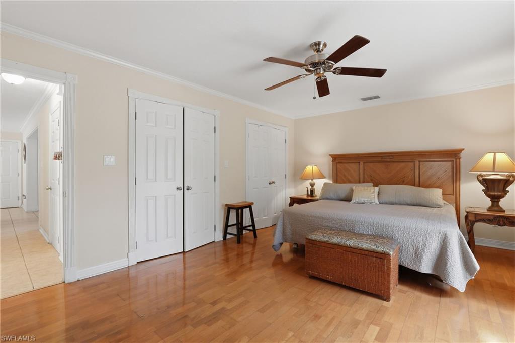 LEAWOOD LAKES - Residential