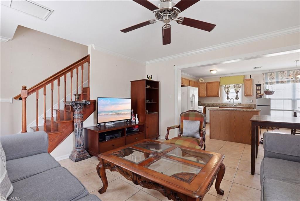 LEAWOOD LAKES - Residential