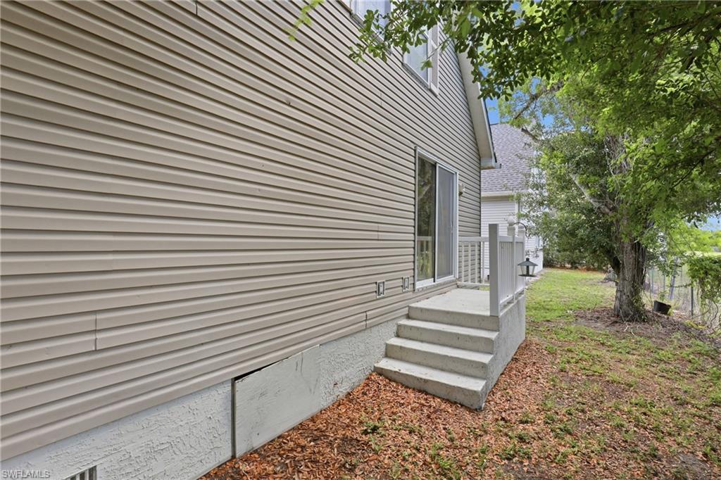 LEAWOOD LAKES - Residential