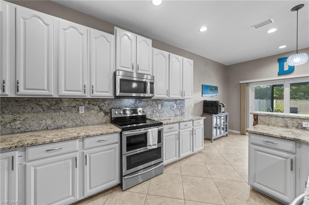 PROMENADE WEST - Residential