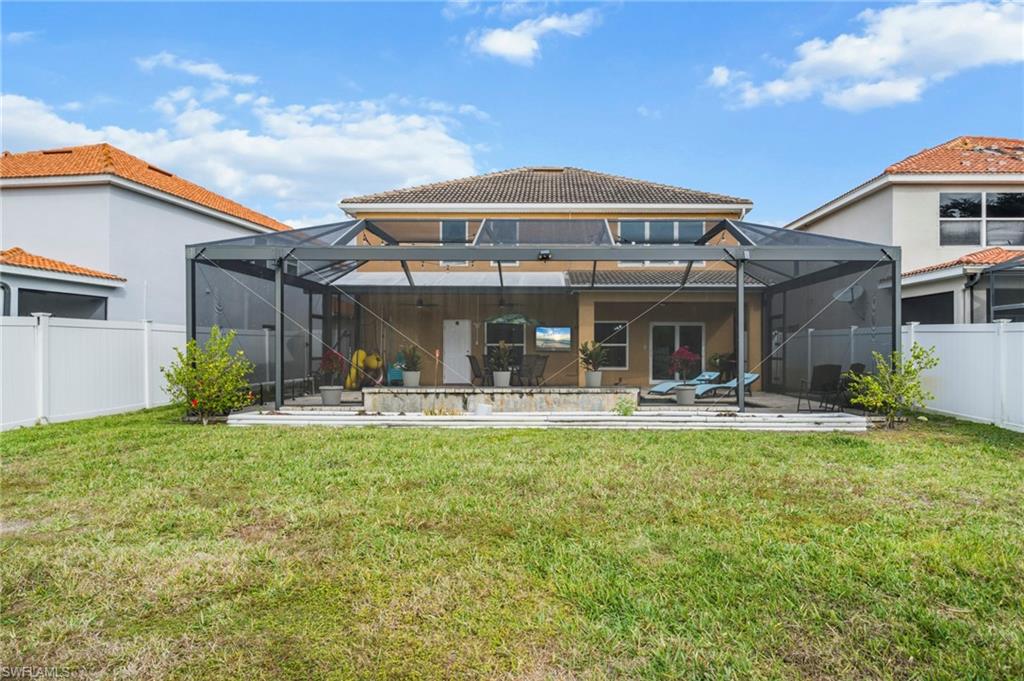 PROMENADE WEST - Residential