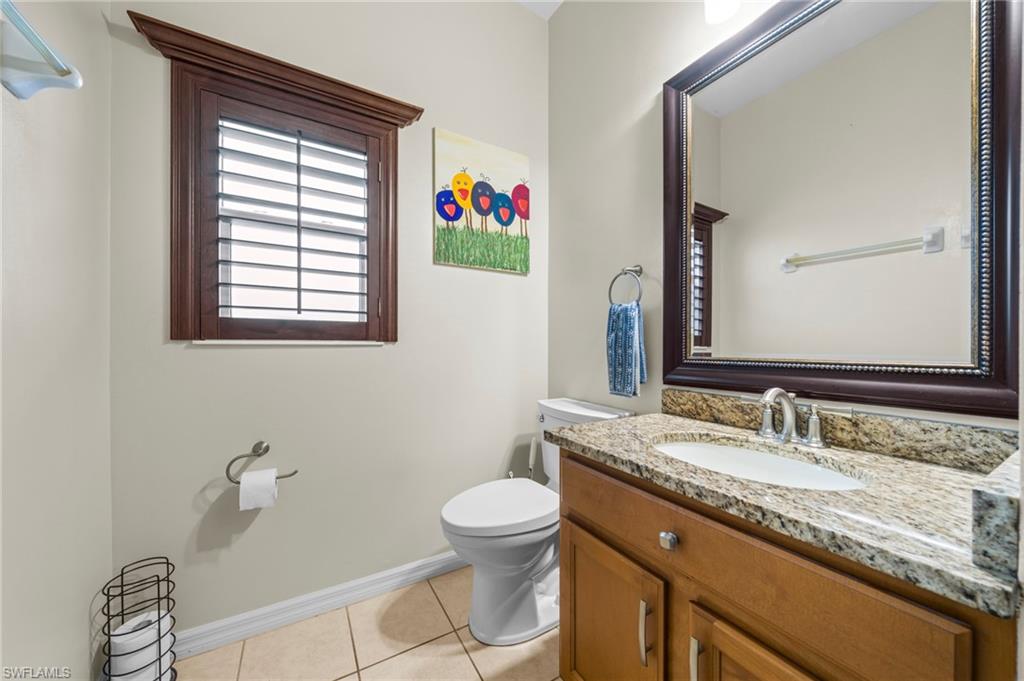 PROMENADE WEST - Residential