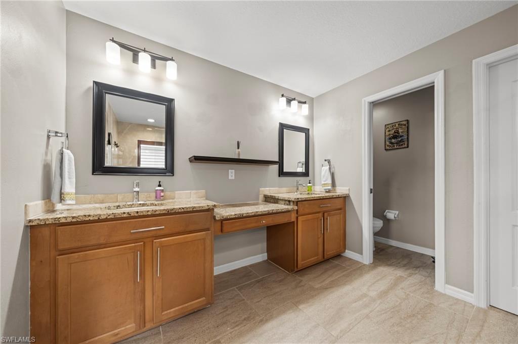 PROMENADE WEST - Residential