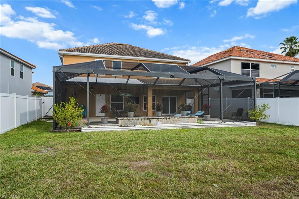 PROMENADE WEST - Residential