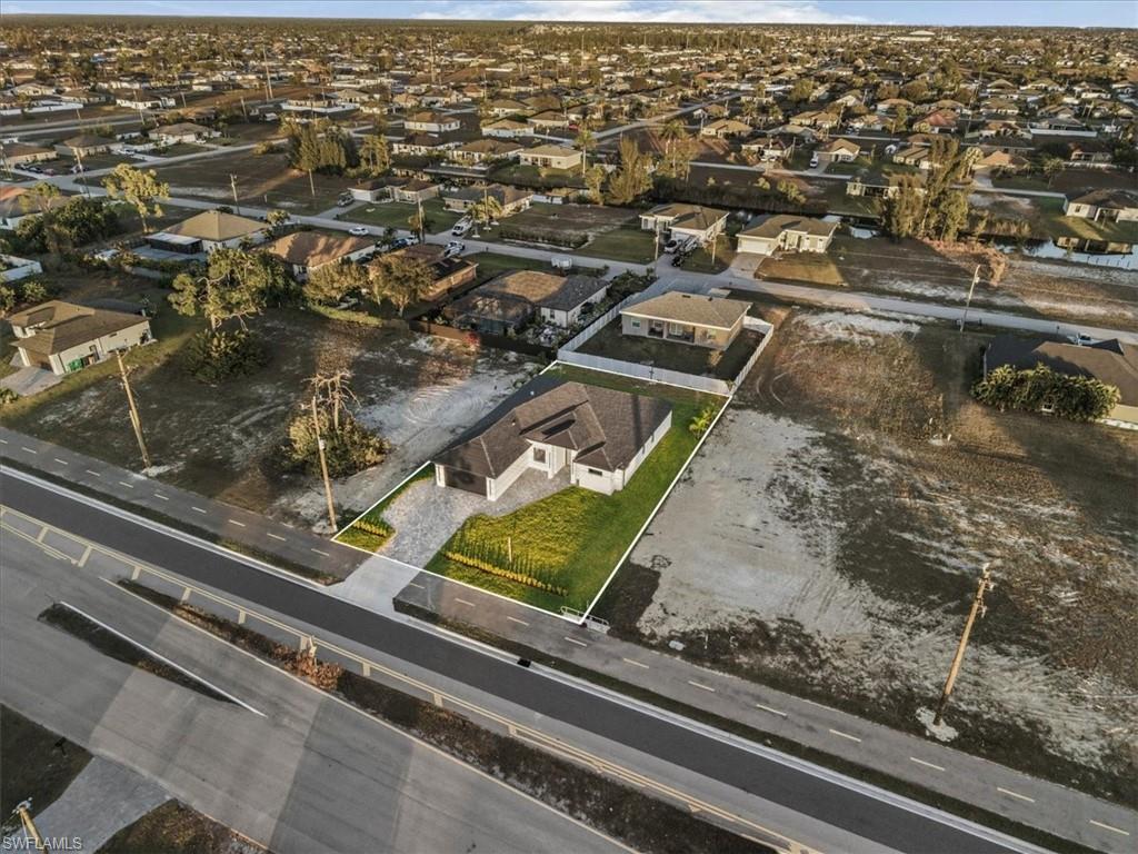 CAPE CORAL - Residential