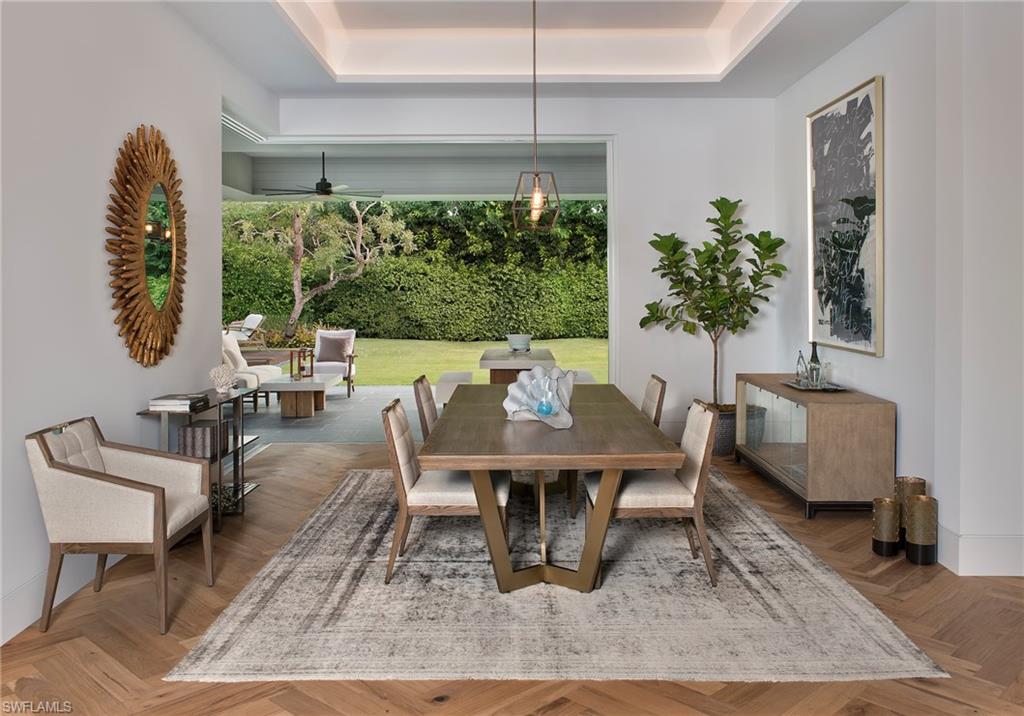 PINE RIDGE - Residential