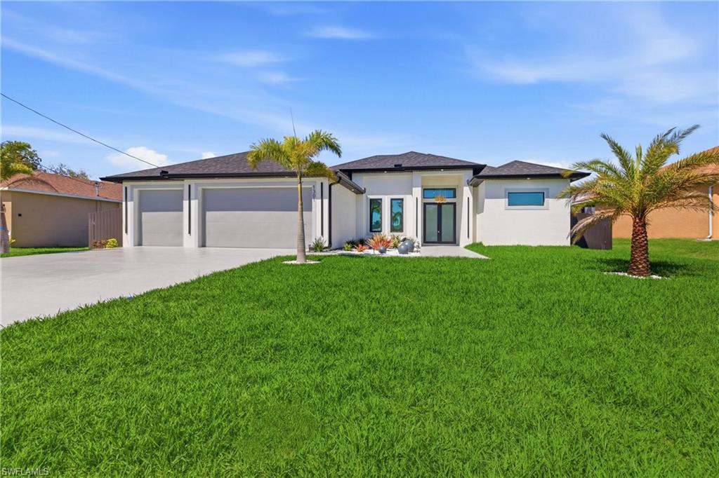 CAPE CORAL - Residential