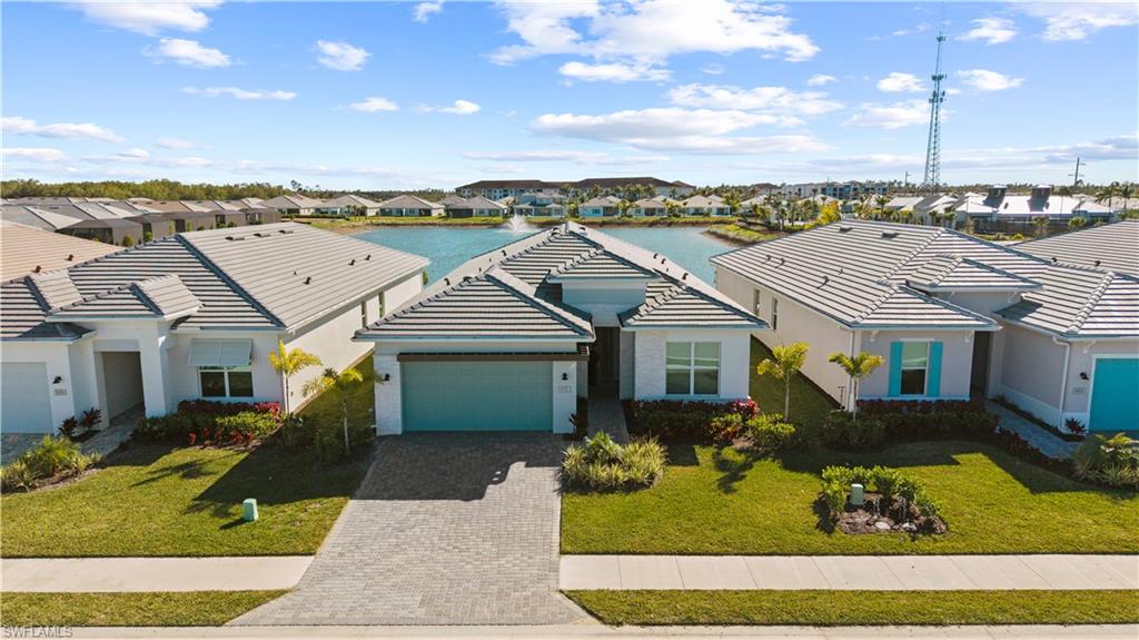 SEVEN SHORES - Residential