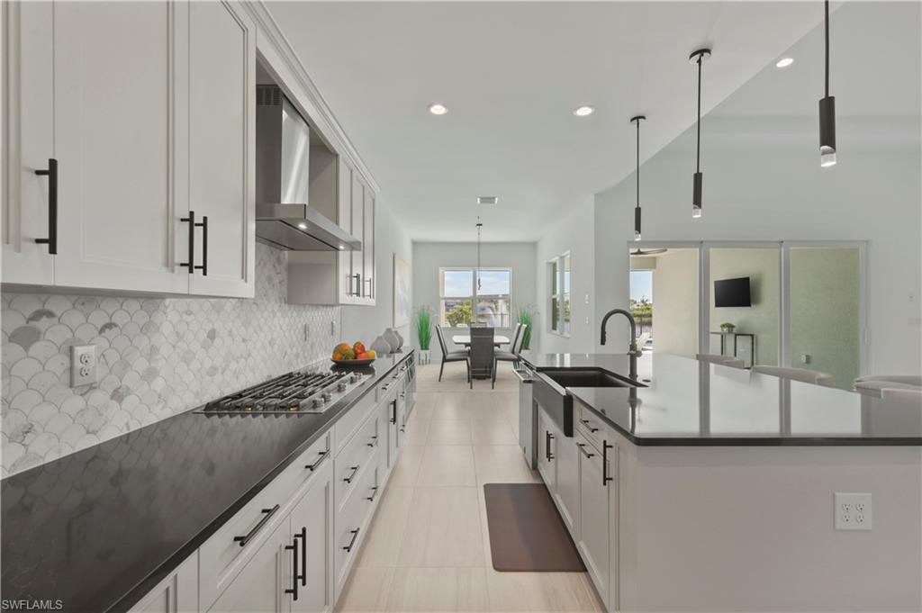 SEVEN SHORES - Residential