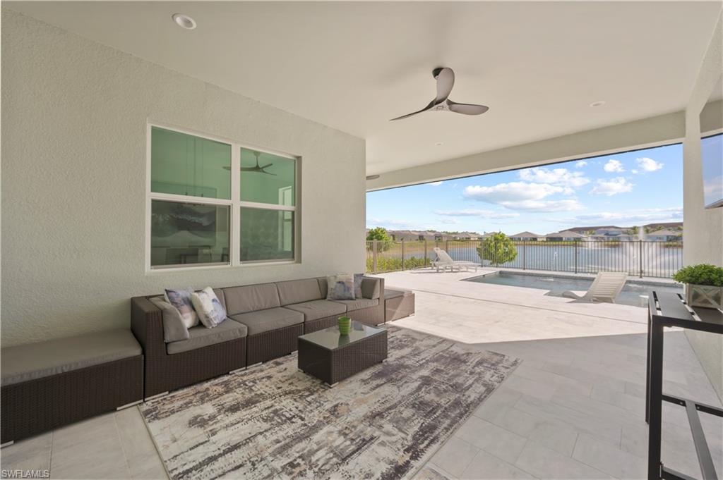 SEVEN SHORES - Residential