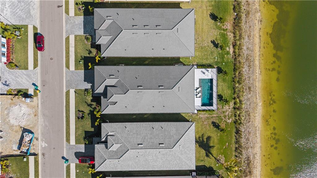 SEVEN SHORES - Residential