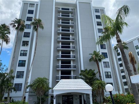 A home in NORTH FORT MYERS