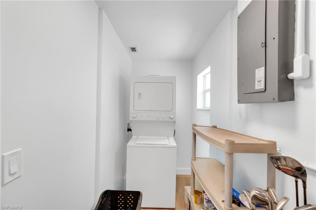 BELMONT - Residential