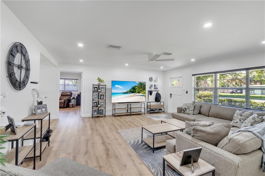 BELMONT - Residential