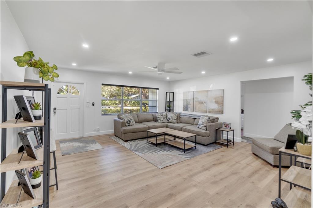 BELMONT - Residential