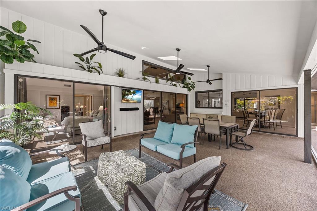 KINGS LAKE - Residential