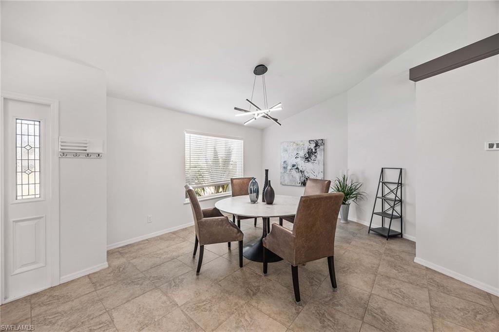 KINGS LAKE - Residential