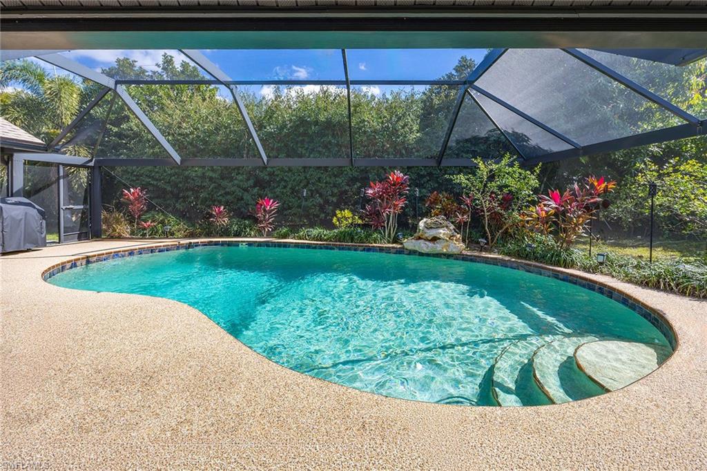 KINGS LAKE - Residential