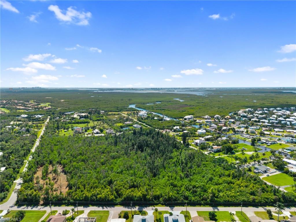 CREEKSIDE ESTATES - Land