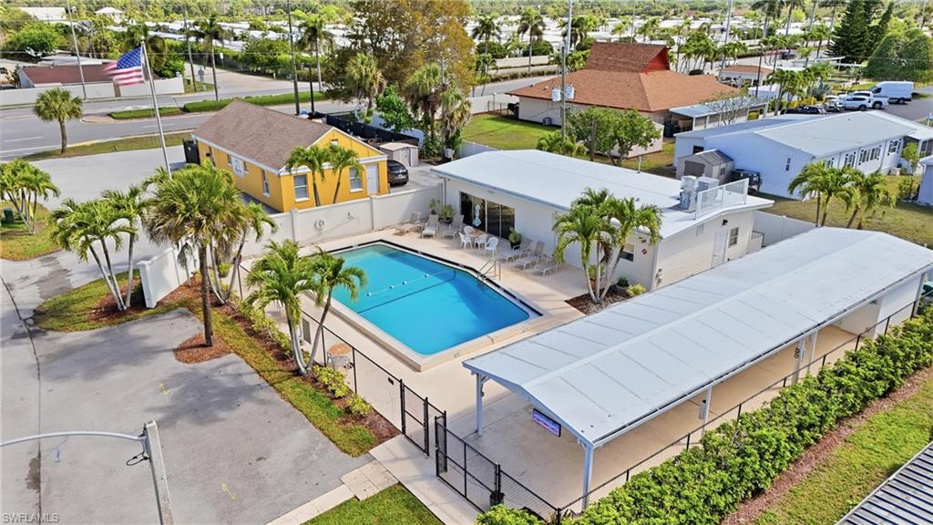 NAPLES MOBILE ESTATES - Residential