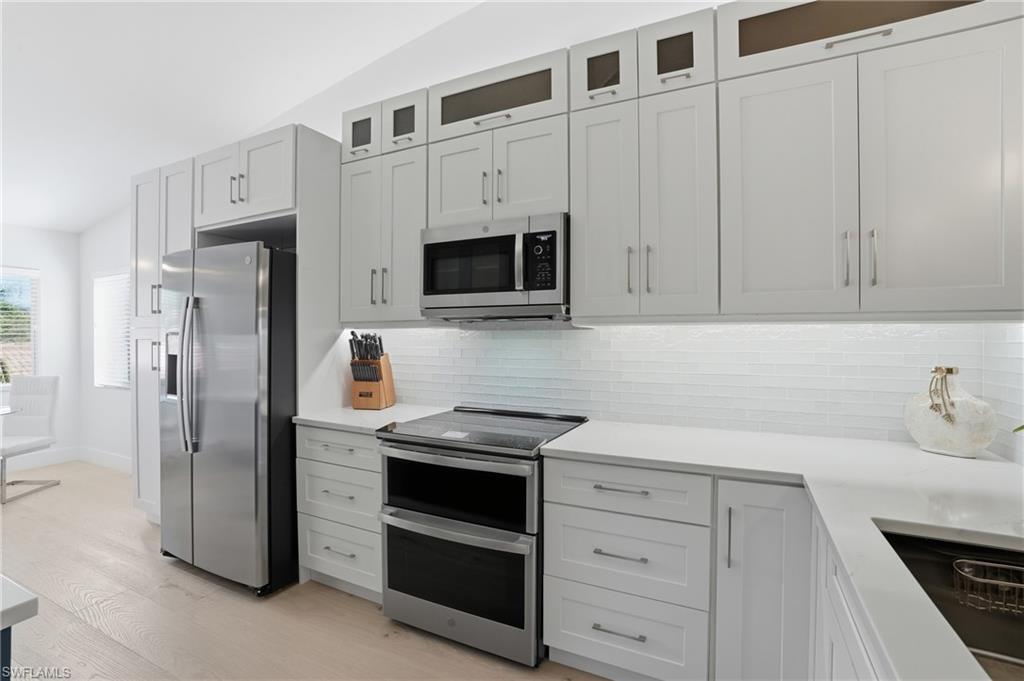 MAGNOLIA FALLS - Residential