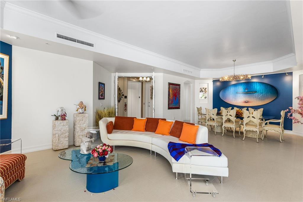 14270 Royal Harbour CT 323