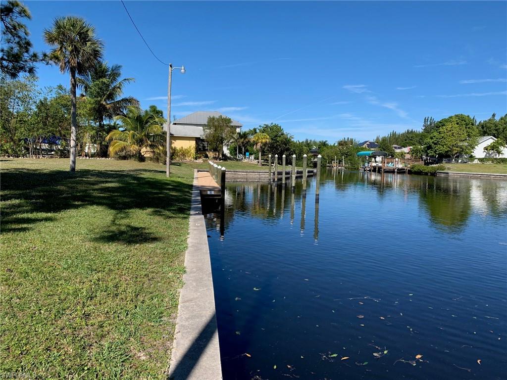 CHARLOTTE SHORES - Land