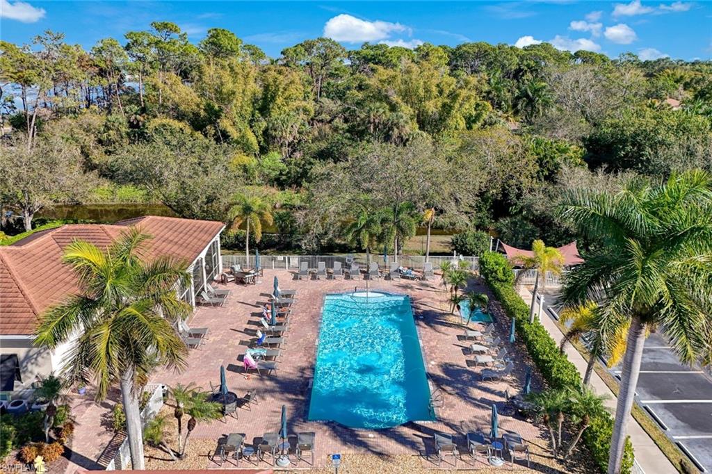 BOTANICAL PLACE - Residential