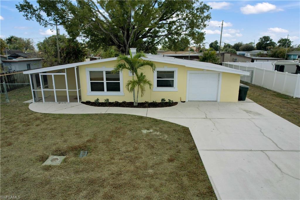 COLONIAL TERRACE - Residential