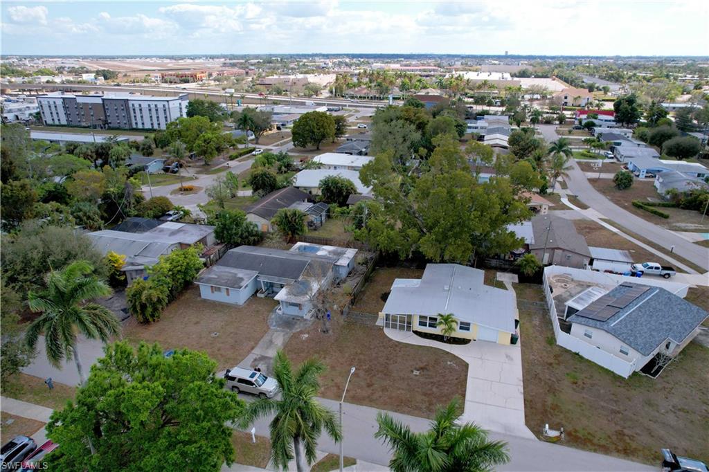 COLONIAL TERRACE - Residential