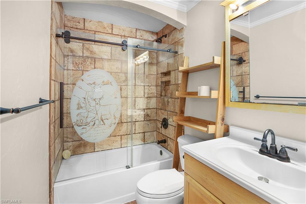 COLONIAL TERRACE - Residential