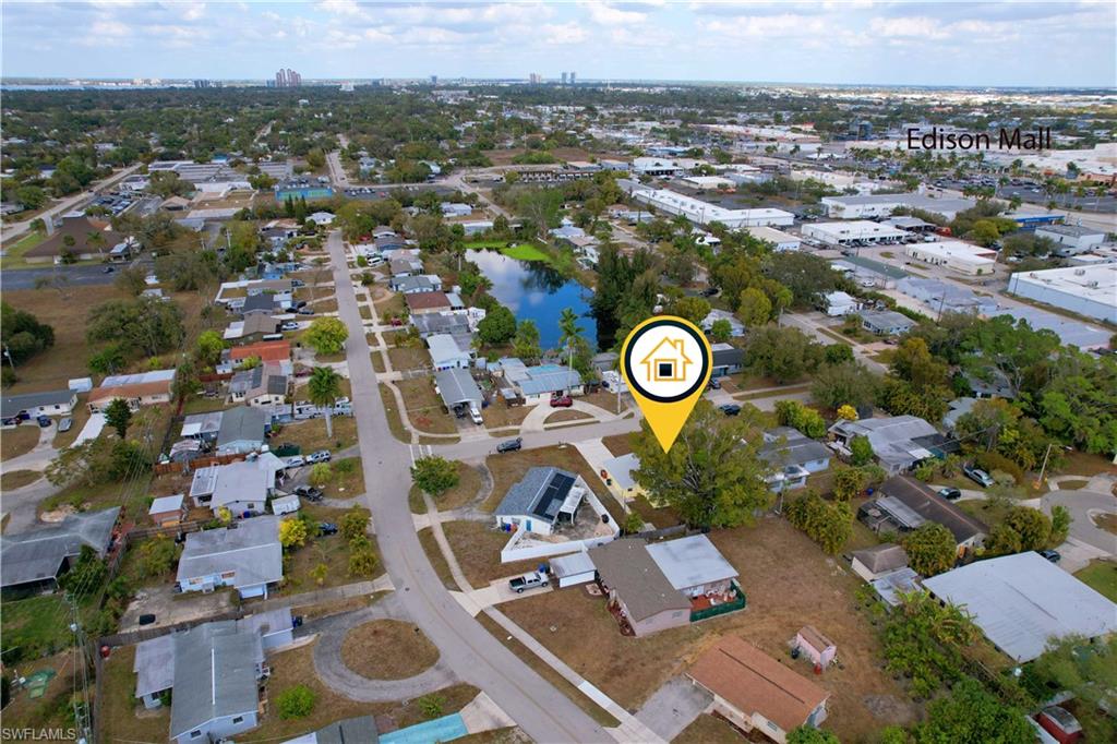 COLONIAL TERRACE - Residential