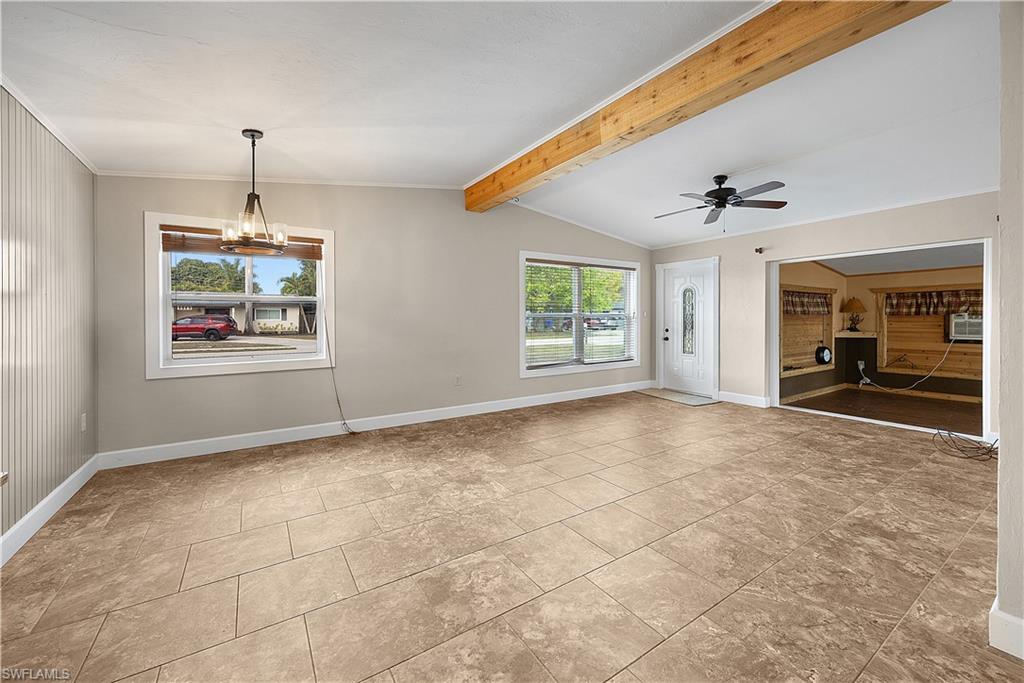 COLONIAL TERRACE - Residential