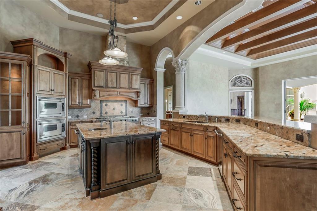 BELLO LAGO - Residential